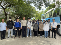 TÂN SINH VIÊN K65 KHHH1 THAM QUAN CẢNG CAM RANH