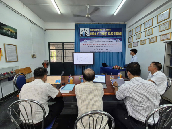 Xin chúc mừng học viên Trần Khắc Toàn đã bảo vệ thành công luận văn thạc sĩ ngành Kỹ thuật Cơ khí Động lực, Đại học Nha Trang