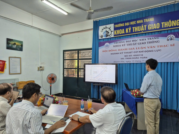 Xin chúc mừng học viên Trần Khắc Toàn đã bảo vệ thành công luận văn thạc sĩ ngành Kỹ thuật Cơ khí Động lực, Đại học Nha Trang