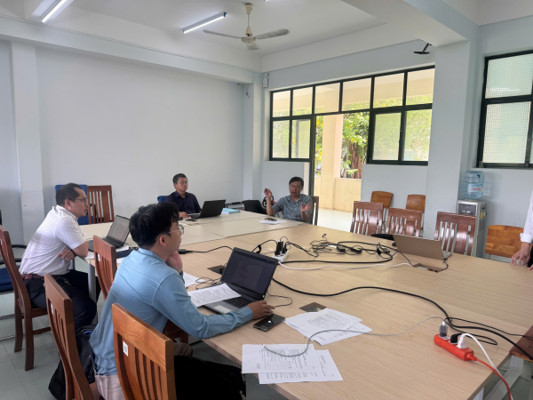 Xét duyệt thuyết minh đề tài nghiên cứu khoa học cấp trường 