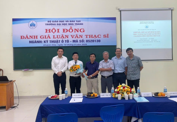 04 Học viên cao học khóa 2014-2026 khoa Động lực và Ô tô bảo vệ thành công luận văn thạc sĩ