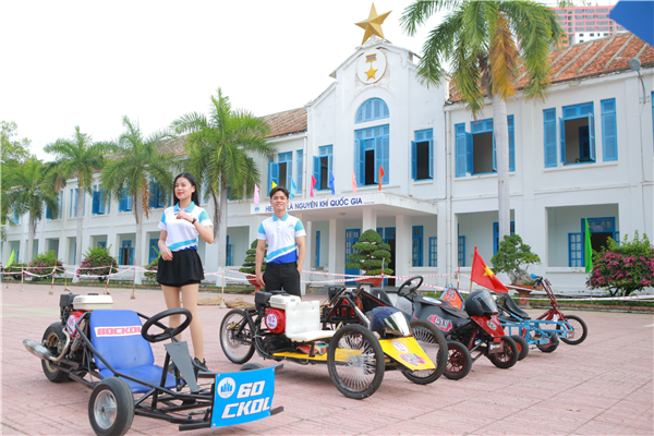 Cuộc thi online "RACING NTU 2021"