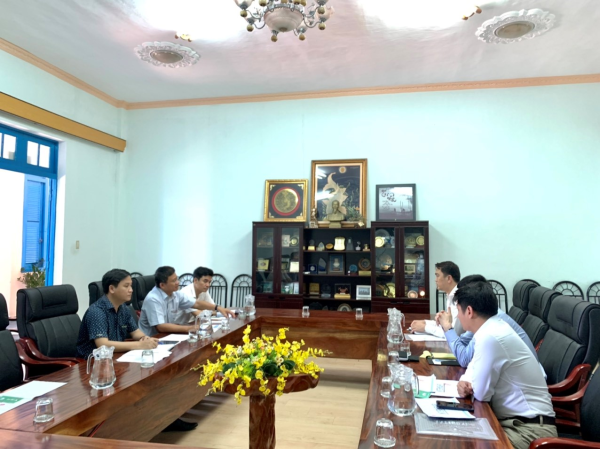 Đại diện Tập đoàn MARUWA - Nhật Bản đến thăm và làm việc tại Trường Đại Học Nha Trang