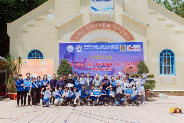 Những sân chơi khoa học bổ ích tại Khoa Kỹ thuật Giao thông