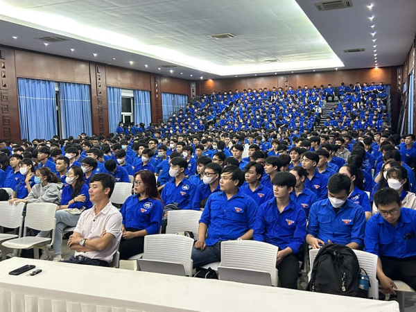 Chào cờ đầu năm Khoa Kỹ thuật Giao thông 23/10/2023