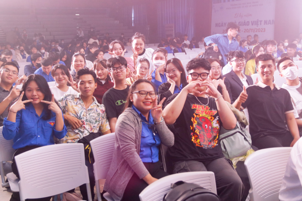 TỔNG KẾT CUỘC THI VĂN NGHỆ CHÀO MỪNG 41 NĂM NGÀY NHÀ GIÁO VIỆT NAM 20/11/1982 - 20/11/2023