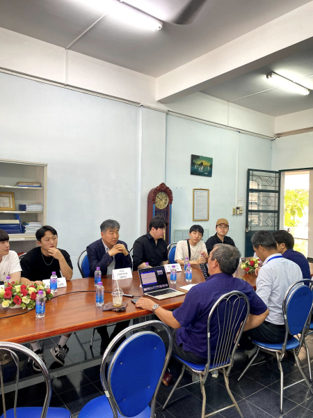 BUỔI GẶP MẶT ĐỐI TÁC CŨ ULSAN COLLEGE