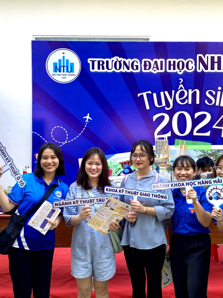 MÙA TUYỂN SINH - TƯ VẤN TUYỂN SINH 