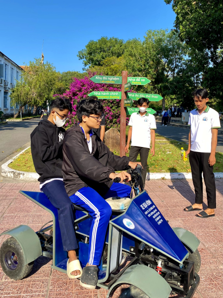 MÙA TUYỂN SINH - TƯ VẤN TUYỂN SINH 