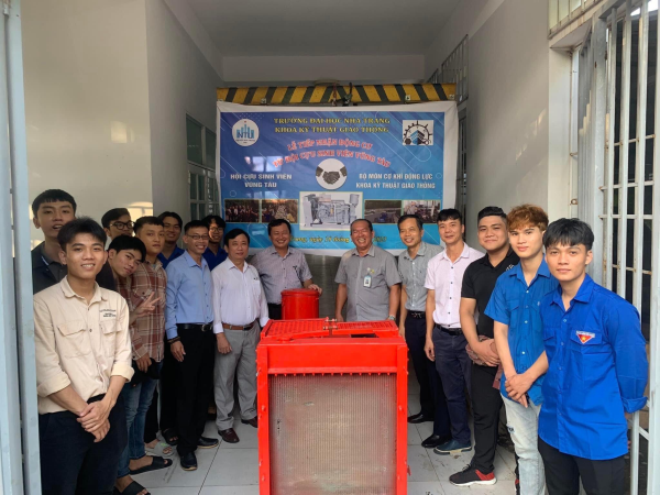 Lễ tiếp nhận Động cơ từ Hội cựu sinh viên tại Vũng Tàu